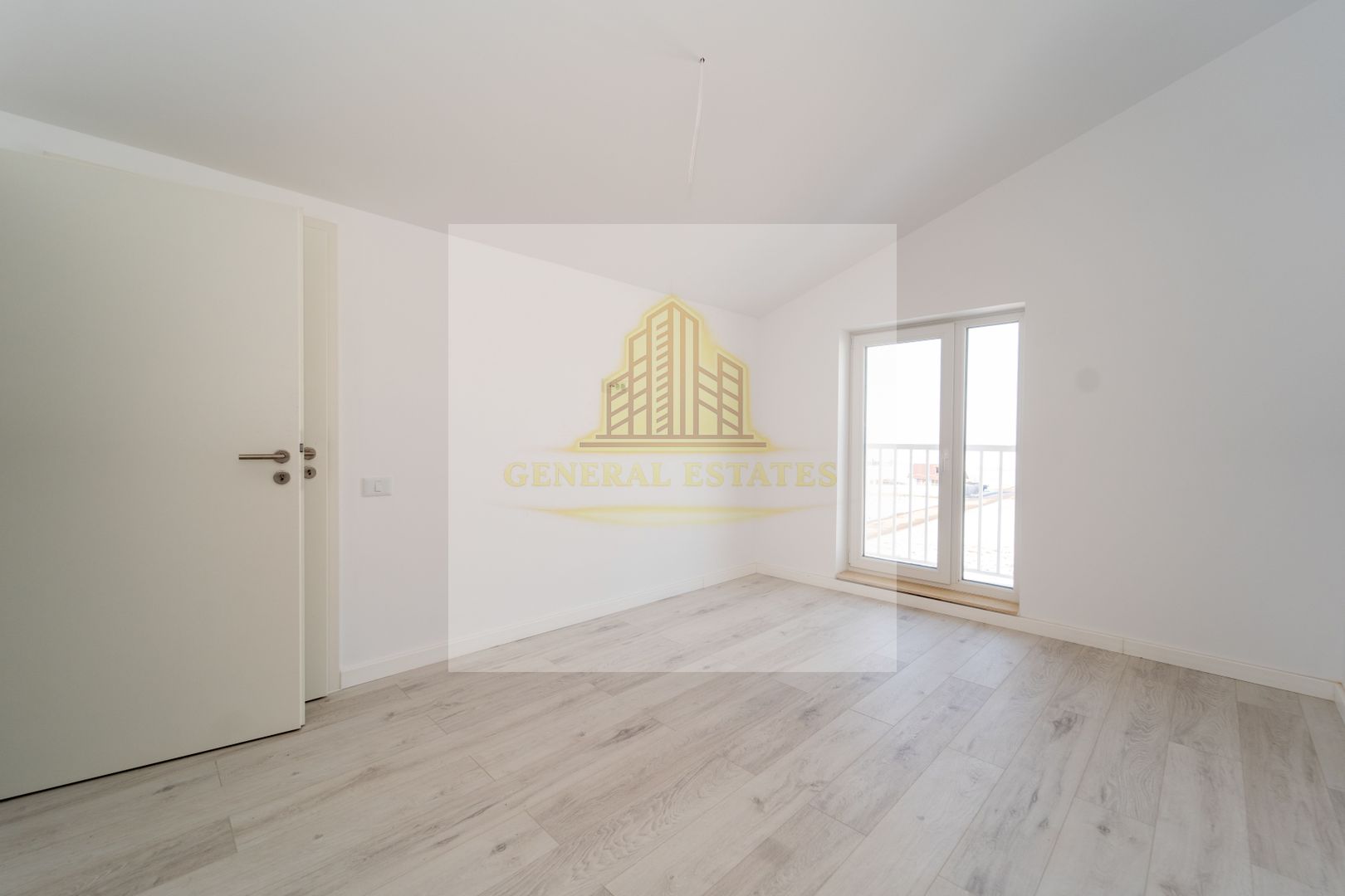 Penthouse cu 3 camere - Poză 16