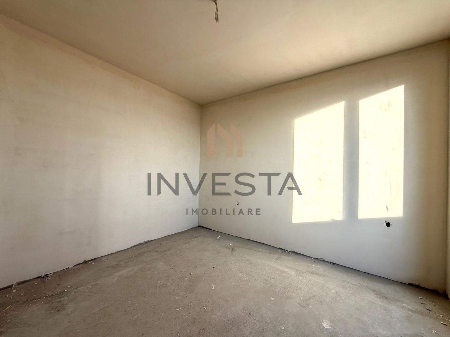 Apartament cu 2 camere semifinisat ! - Poză 3