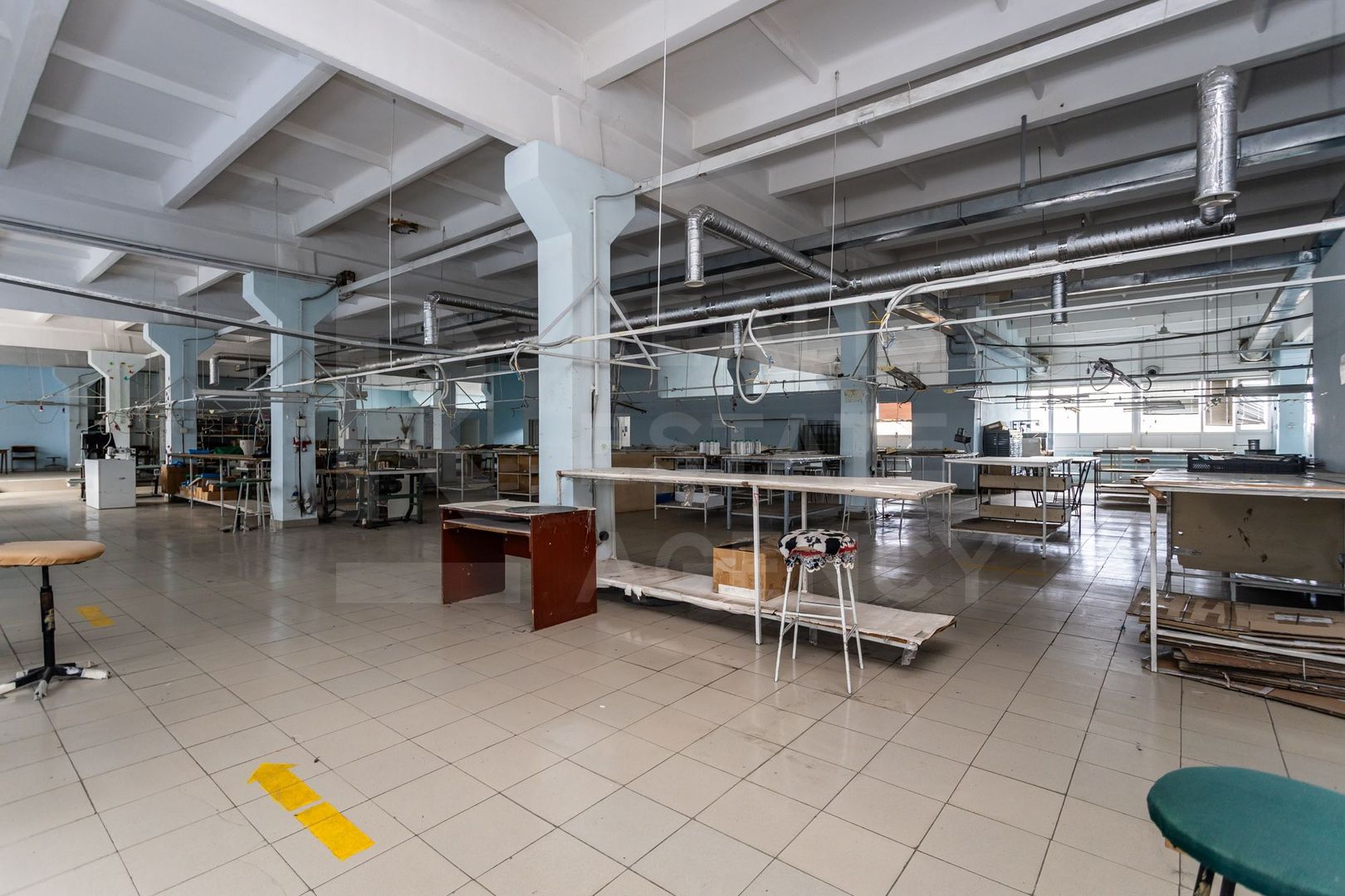 Chirie, spațiu industrial, 1000 mp, str. Sprîncenoaia, Centru - Poză 13