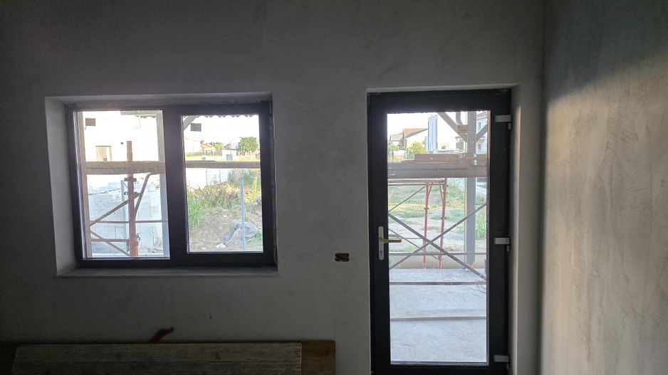 CASĂ NOUĂ – CUMPĂNA | 610 MP TEREN | UTILITĂȚI | STRADĂ ASFALTATĂ - Poză 3
