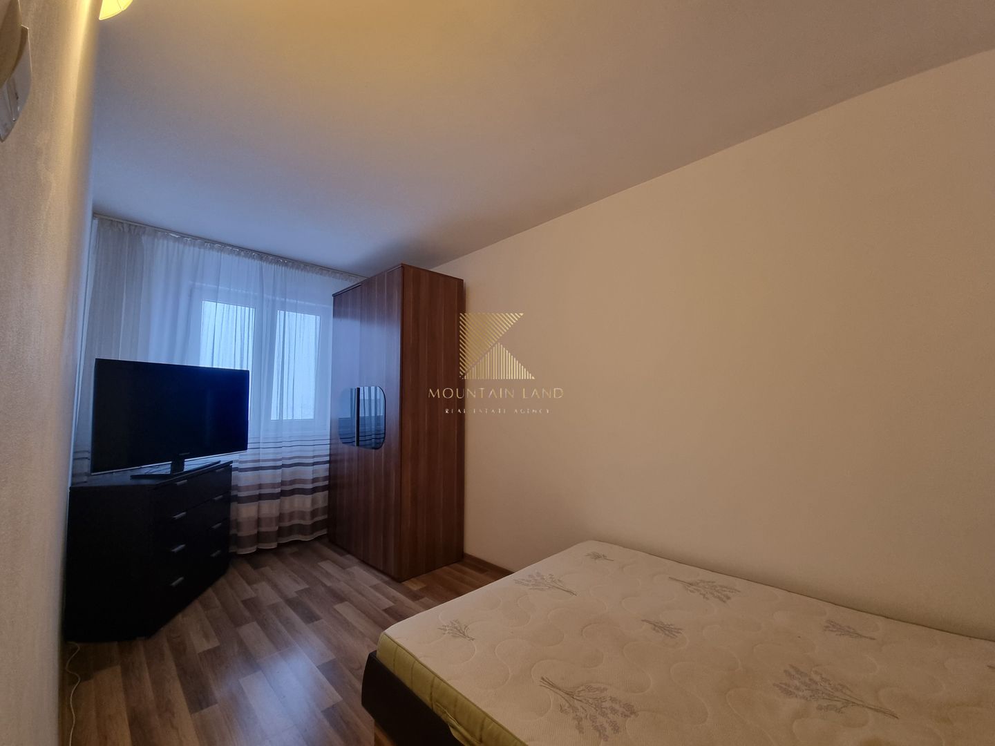 Apartament decomandat | 3 camere | 65 mpu | Tractorul, Mociulschi - Poză 9