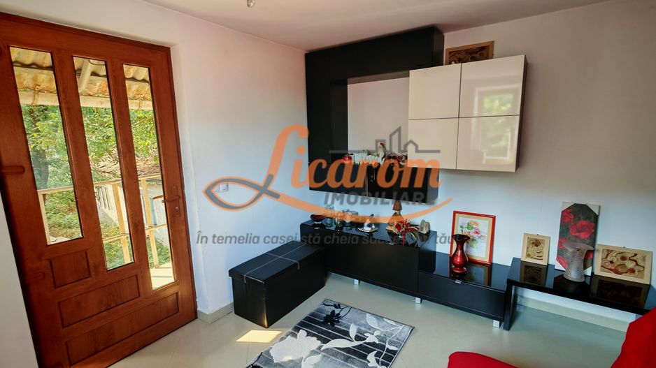 Apartament la casa + anexa gospodareasca, zona Blumana -Bartolomeu. - Poză 12