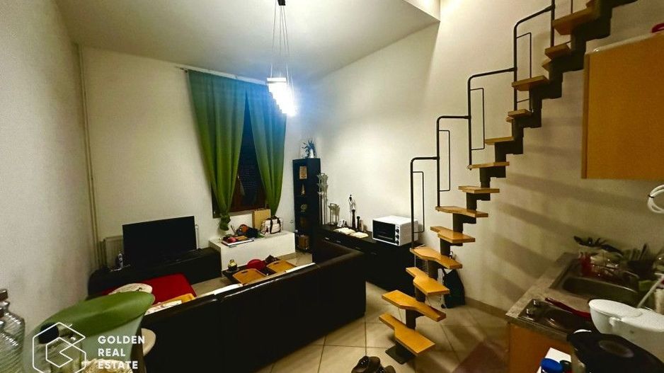 Oportunitate!Spatiu comercial 3 camere+apartament 2 camere la etaj,zona centrala - Poză 9