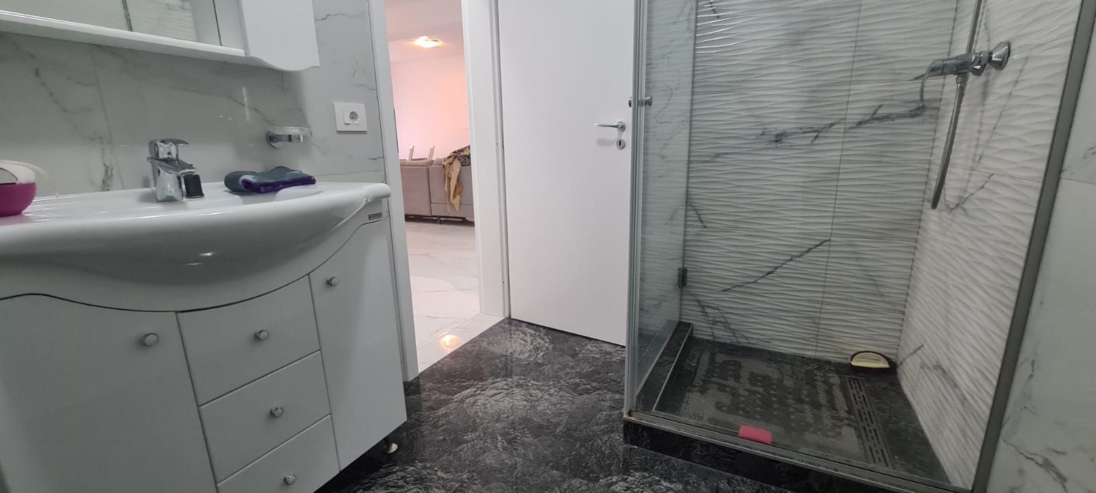 De vanzare apartament cu 2 camere Micro 17, 133.000 euro - Poză 14