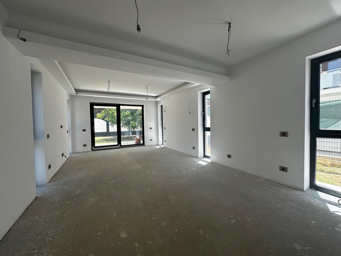 VILA SISESTI I BANEASA I CURTE 250 M2 I SMART HOME - Poză 2