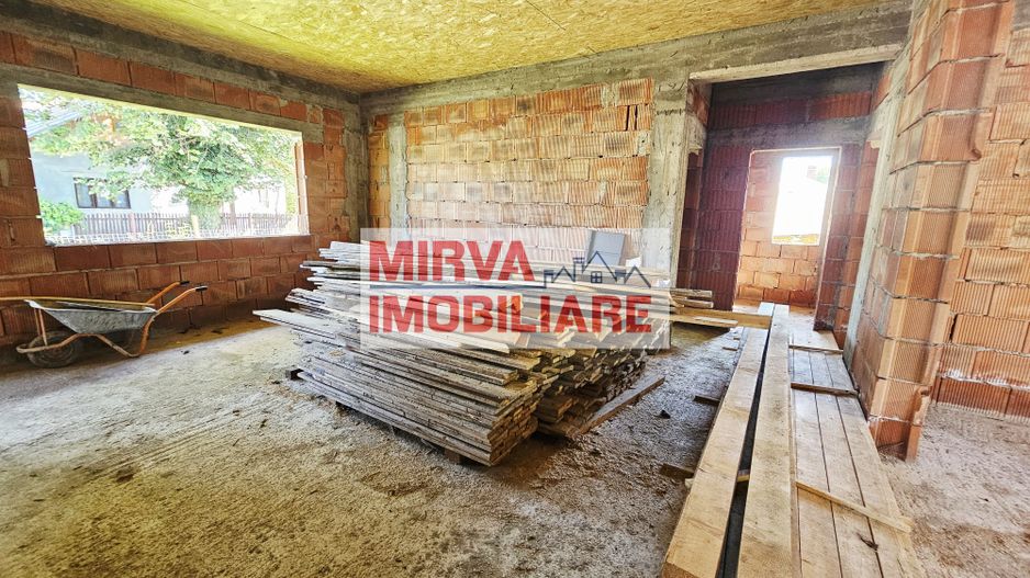 🏡 Casă la roșu cu 4 camere, 122 mp utili, teren 465 mp – Băicoi - Poză 34