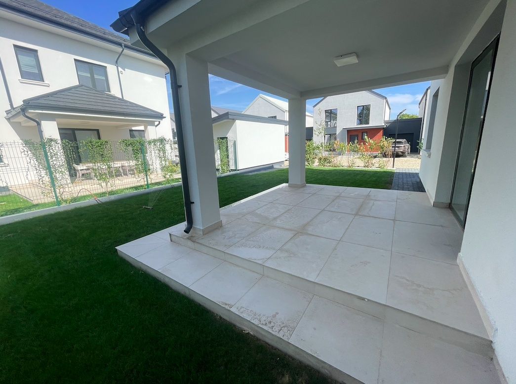 Casă Spațioasă și Elegantă în Corbeanca – 7 Dormitoare, Grădină Privată - Poză 2