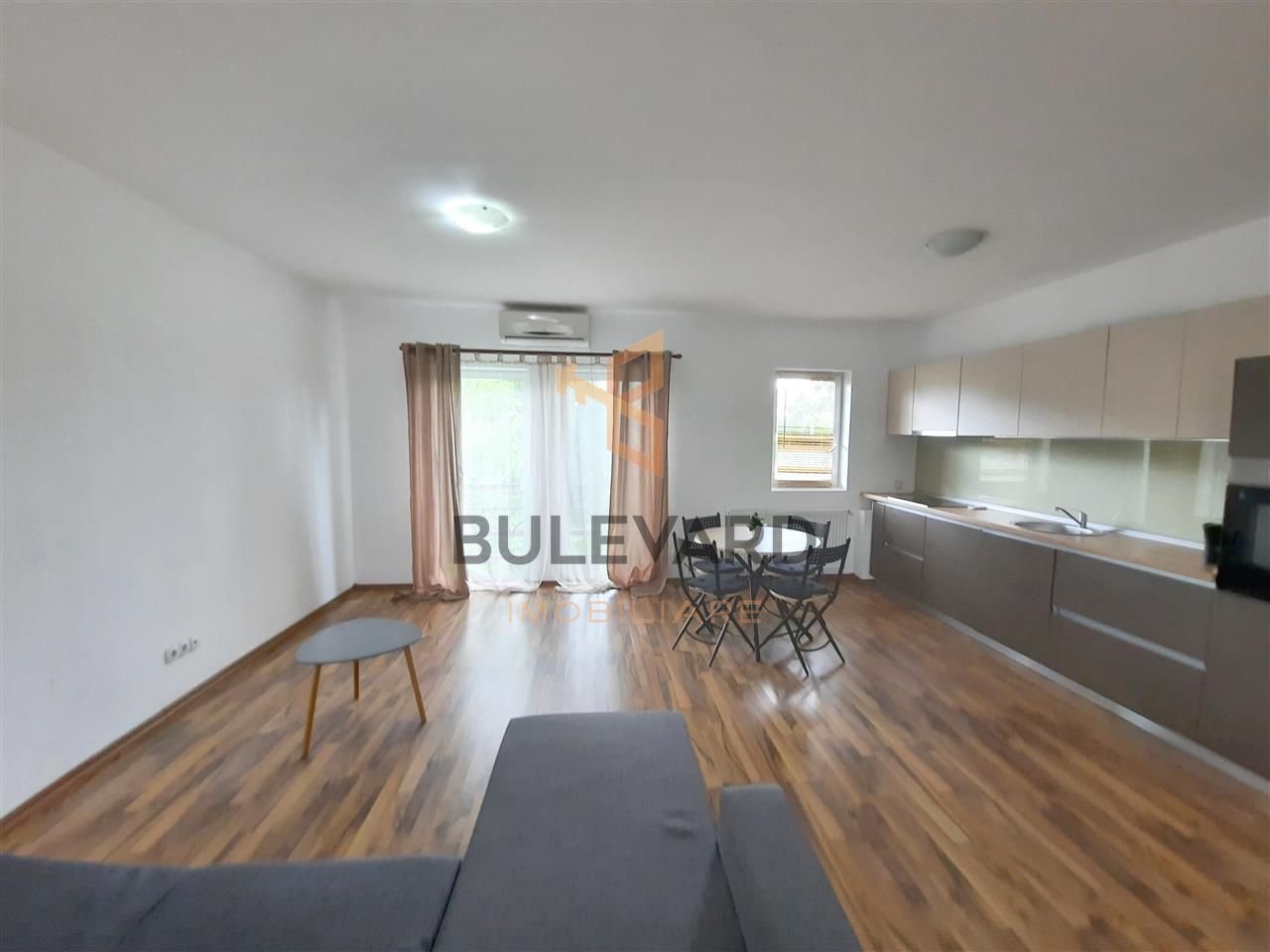 Apartament 2 camere in zona B-dul N.Titulescu! - Poză 3