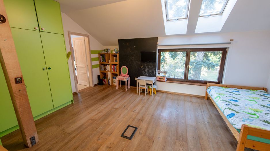 Casa P+Mansarda aproape de Bega și acces ușor spre Centru - Poză 20