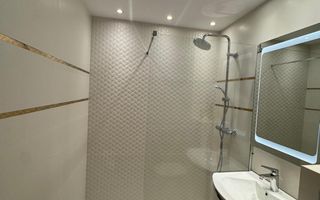 Apartament 2 camere, renovat si amenajat modern, metrou P-ța Unirii la 10 min. - Poză 14