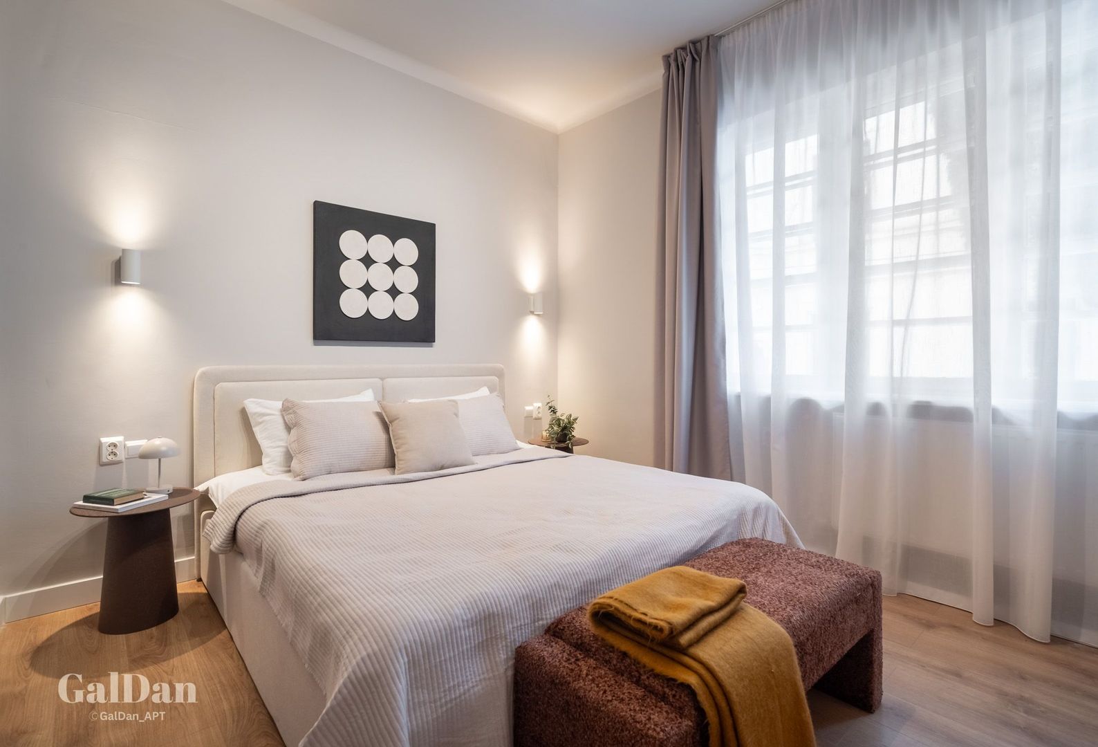 Apartament Premium cu 4 Camere | Ultracentral | GalDan Apartments - Poză 16