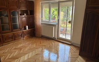 BRASADAS vinde ap 3 cam etaj 1/4 Carpați 2. - Poză 1