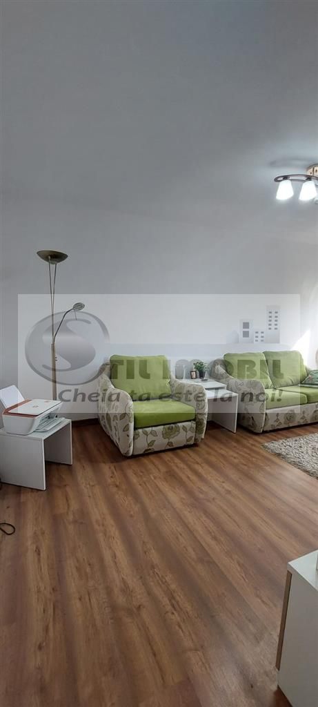APARTAMENT 2 CAMERE DECOMANDAT  MOBILAT BLOC 1982 - Poză 3