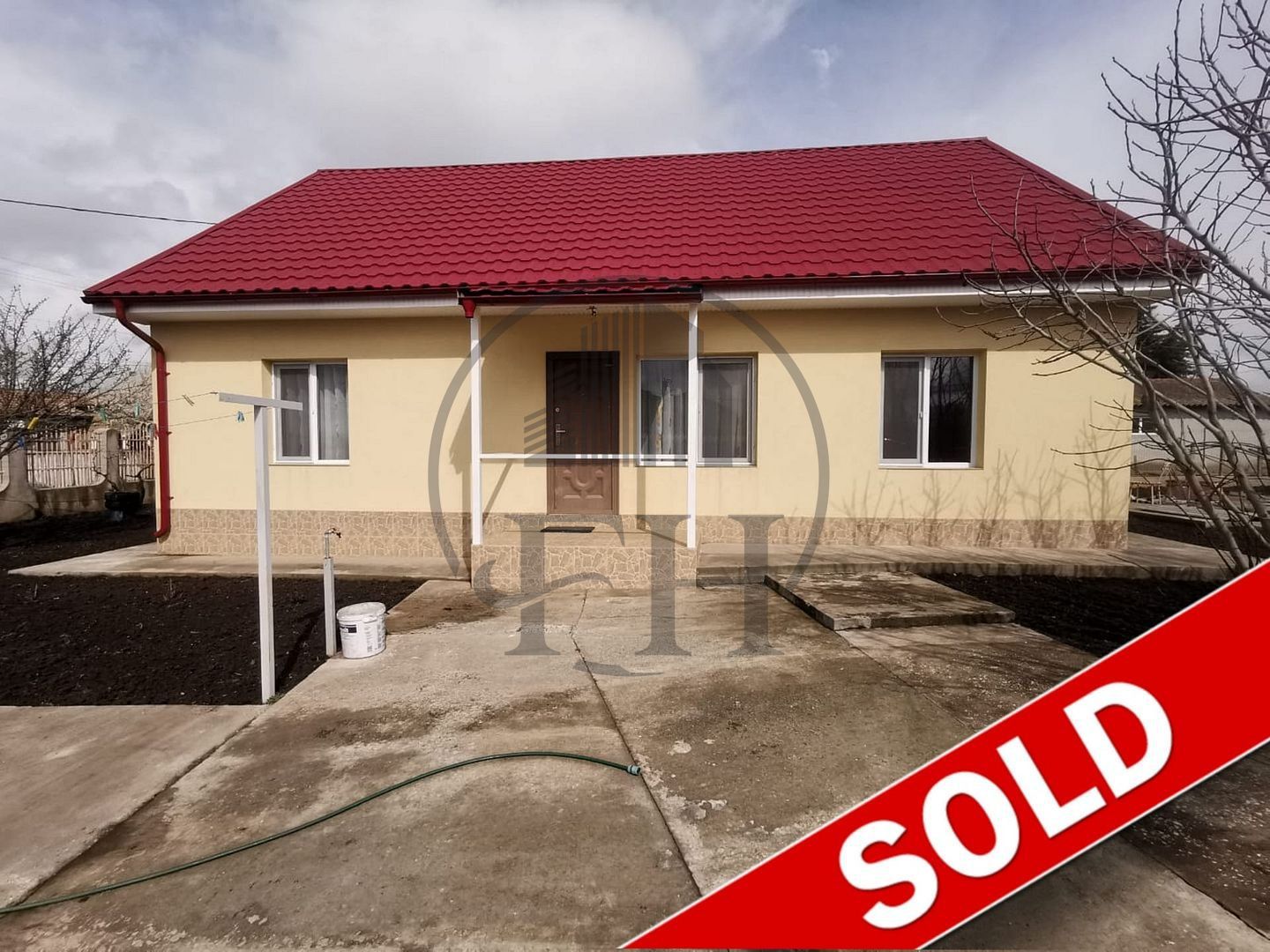 SOLD/ VANDUT Casa cu 6 camere in Valea Dacilor Constanta - Poză 1