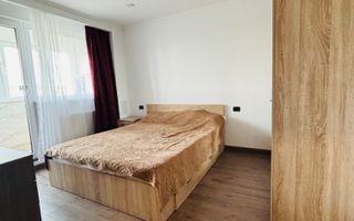 Apartament cu 3 camere, decomandat, Rogerius - Poză 4
