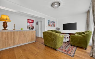 PENTHOUSE SUPERB 4 camere, 100 mp utili, parcare + boxa MAURER Coresi - Poză 2