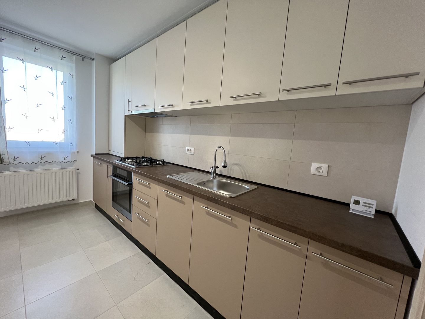 Apartament cu 2 camere in Urban Plaza - Poză 6