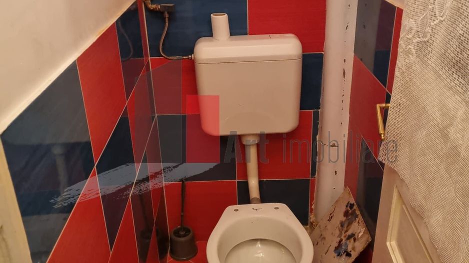 APARTAMENT 4 CAMERE  -PIATA IZVORUL RECE - Poză 8