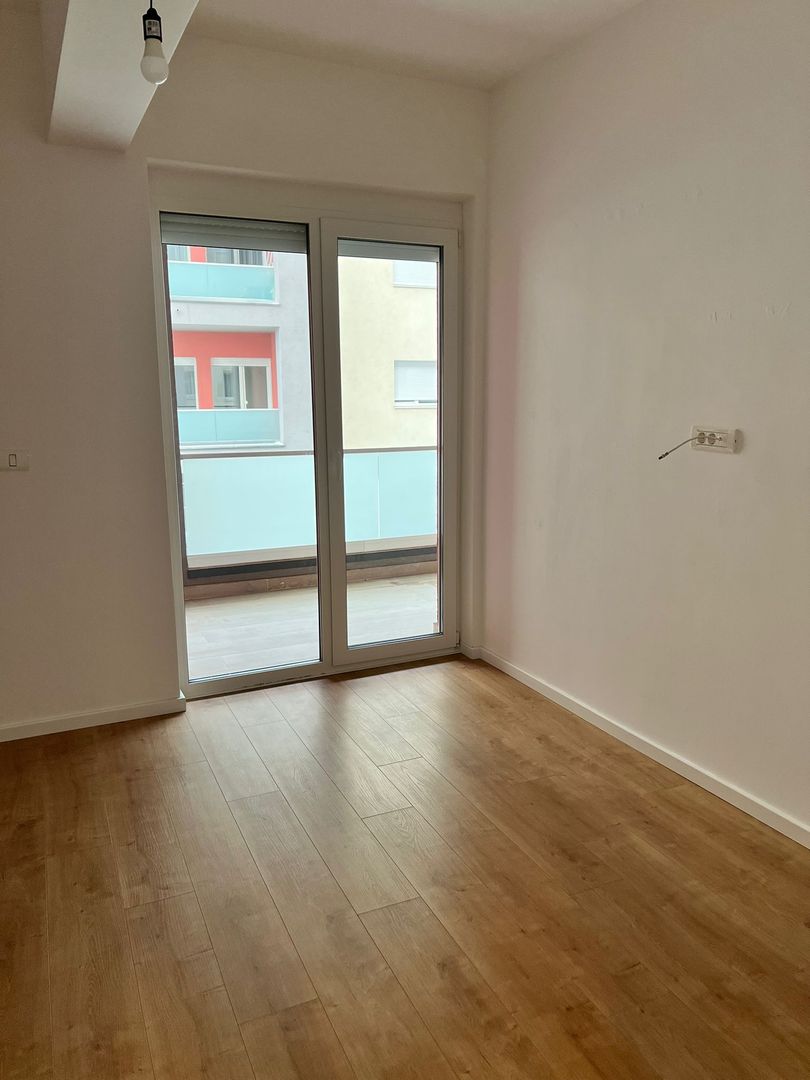 Aradului | 3 camere | Bloc nou | 2 băi | Lift | Parcare subterană - Poză 6