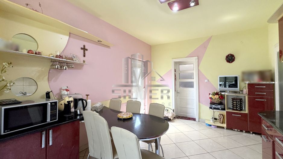 Casa cu 4 camere/teren 396mp/Garaj/Str.Stefan Augustin. - Poză 13