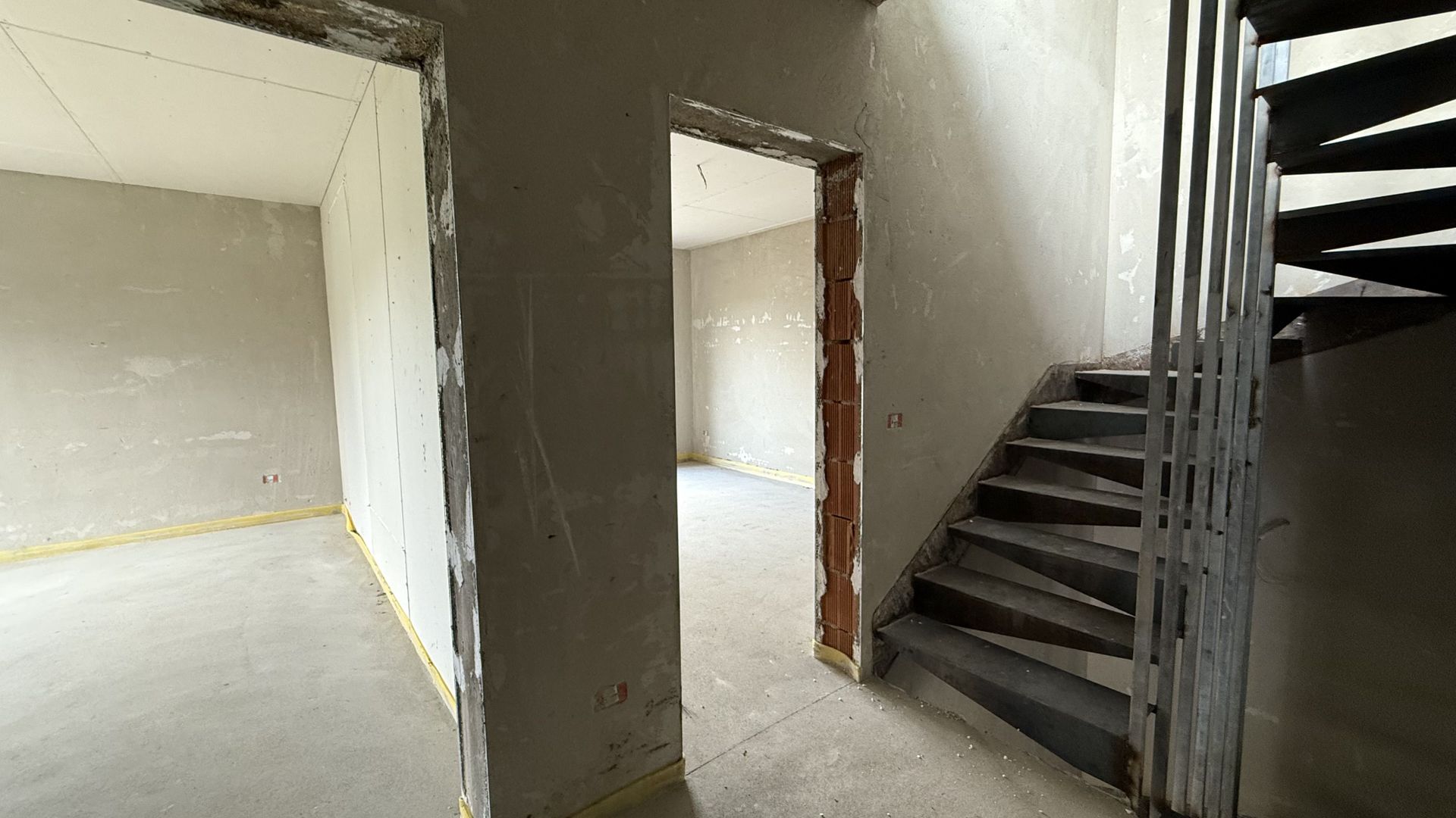 PROIECT DEOSEBIT - Poză 5