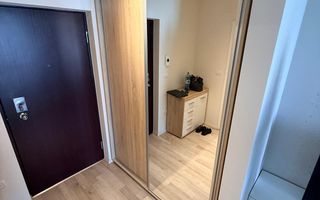 2 camere| loc de parcare cu bariera| apartament frumos| balcon deschis| - Poză 7