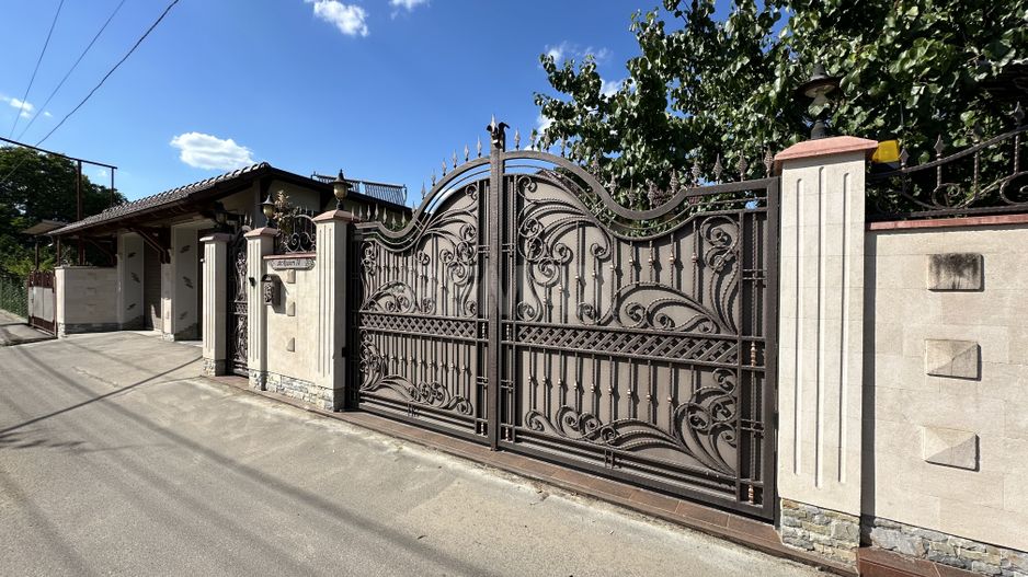Casă în Buiucani, de vânzare, cu suprafața de 338m2. Pe teren de 14 ari. - Poză 7