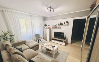 Apartament 2 camere în zona Facultatii de Litere. - Poză 1