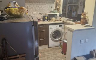 De Vanzare Apartament 2 Camere in Vila Sebastian sect 5 - Poză 5