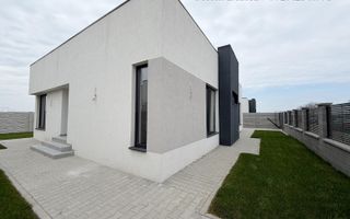 Casa individuala  ~ 4 camere ~ 2 bai ~ 112mp utili + 470mp teren - Poză 1