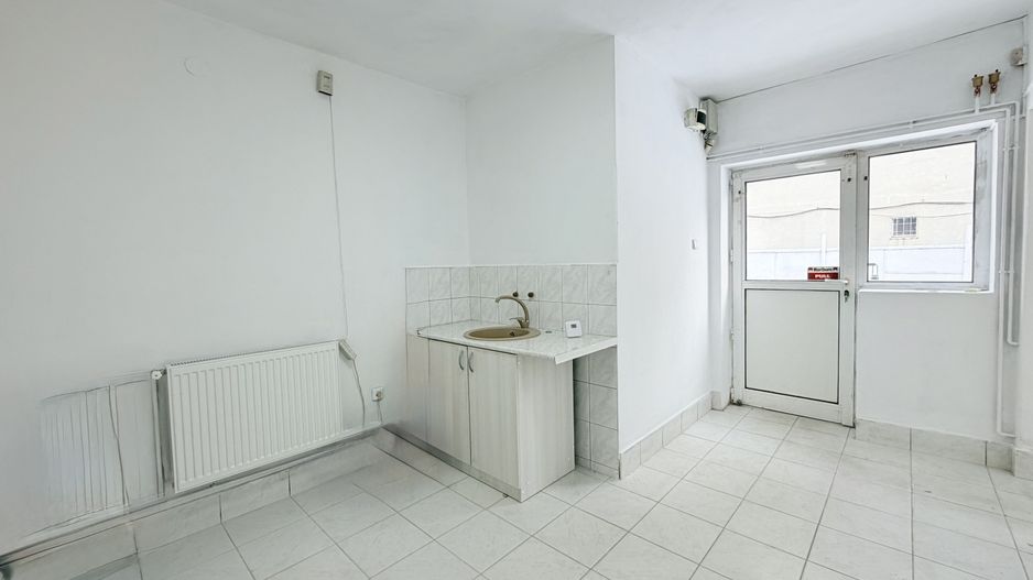 Spațiu comercial versatil, cu curte și acces auto | Simion Bărnuțiu - Poză 5