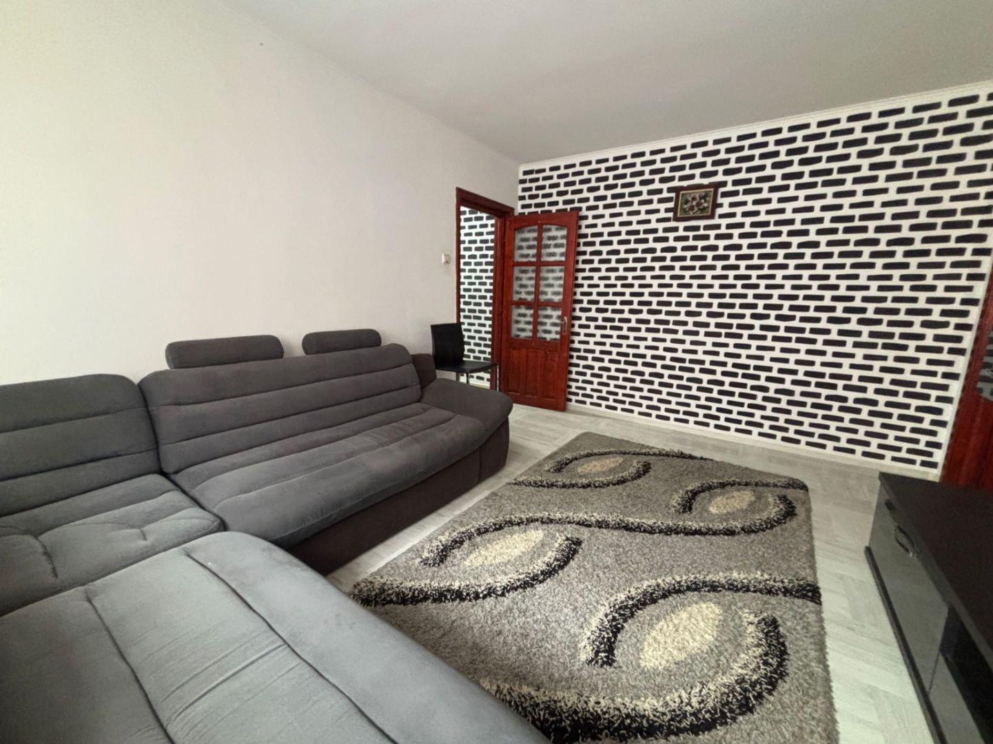 Apartament 3 Camere | Curcubeu | Etaj 2 | 98,000 € (neg) - Poză 2