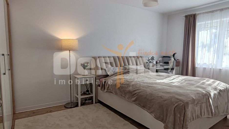 Apartament cu 3 camere, renovat și mobilat complet – Zona Gară, Vaslui - Poză 2
