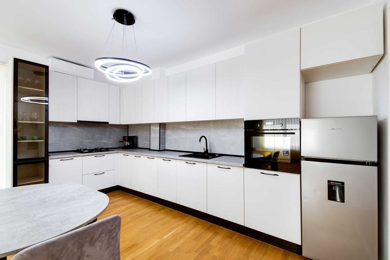 Prima inchiriere | 4 camere premium in Luxuria Residence | Parcare - Poză 3