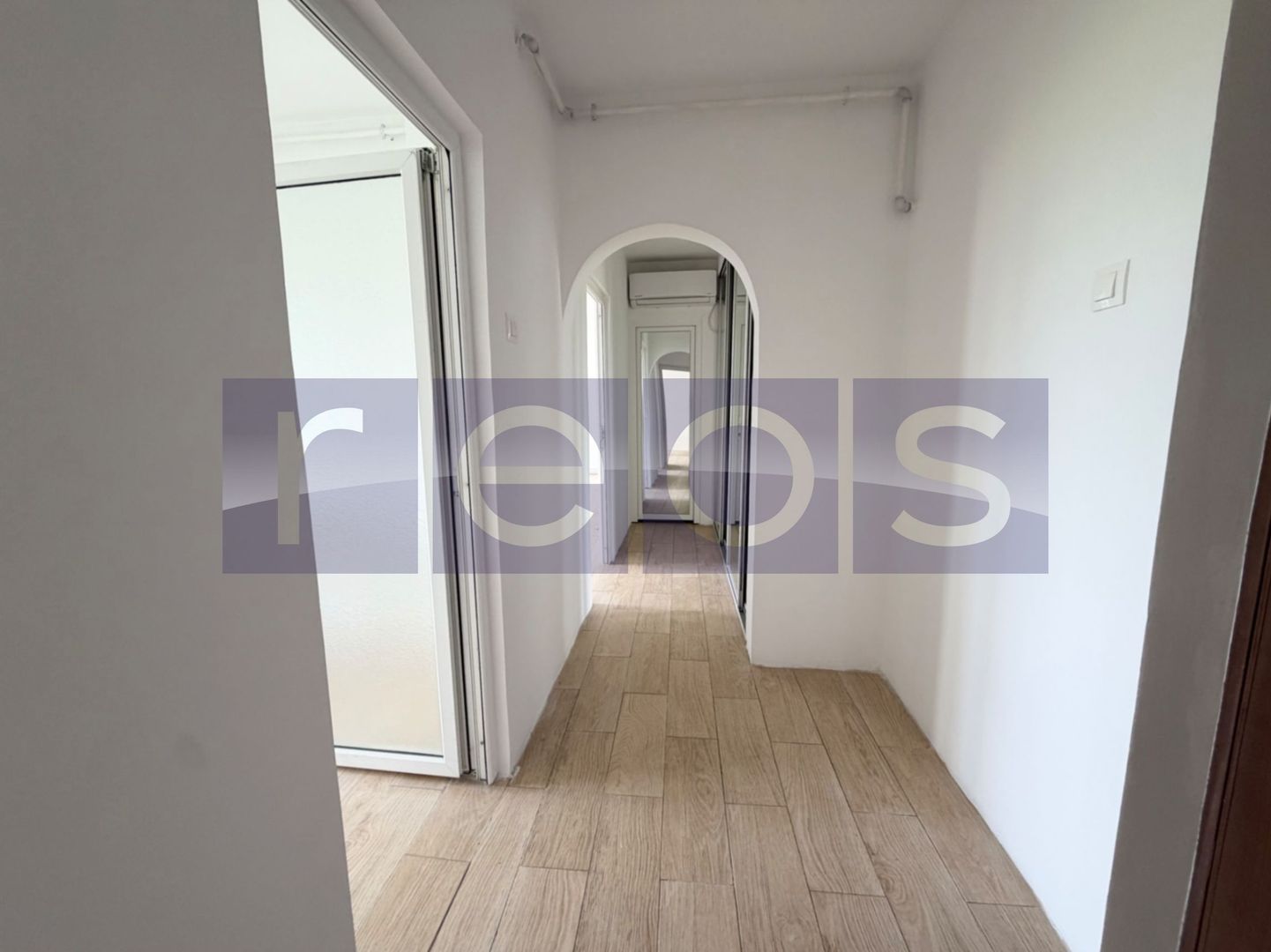 VANZARE 3 CAMERE | DECOMANDAT | ETAJ 5 | VEDERE LAC PLUMBUITA | CENTRALA PROPRIE - Poză 7