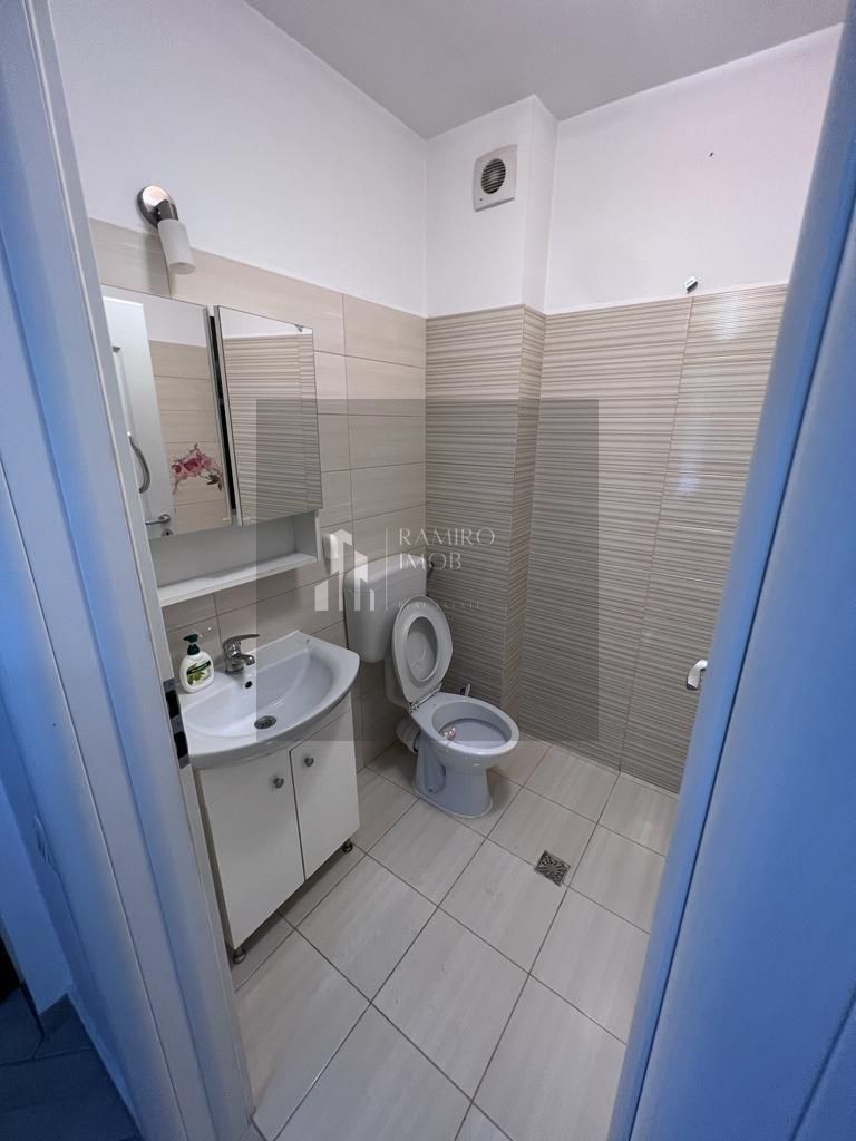 Apartament tip studio 40 mp/ Metalurgiei/ sector 4/ AN 2000 - Poză 11