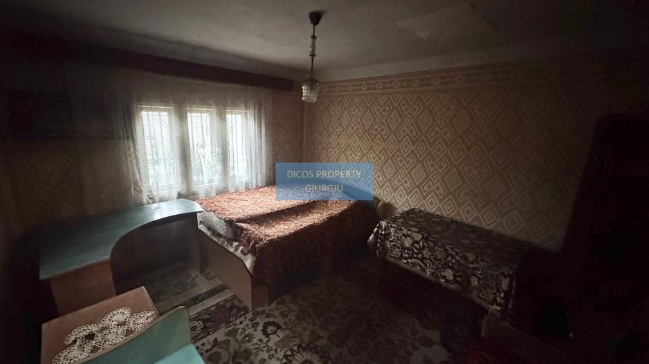 Casă de vânzare – Strada Ramadan - Poză 13