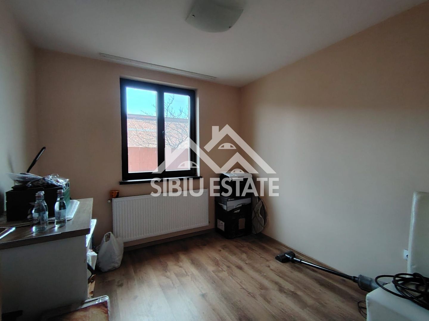 Casa de inchiriat Sibiu, 4 camere 2 bai - Poză 7