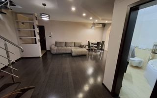 Apartament pe 2 nivele intrare Dumbravita - Poză 11