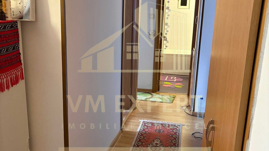 APARTAMENT 3 CAMERE ETAJ 4 VIȘOI CAMPULUNG - Poză 6