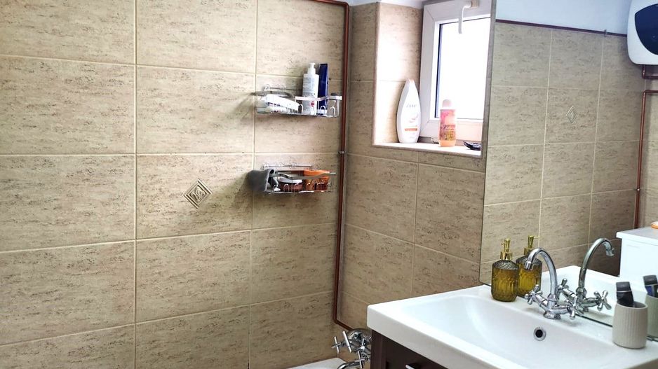 Vânzare Apartament 2 Camere Decomandat Unirii- Octavian Goga Bloc Monolit 2000 - Poză 3