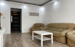 Etajul 1! VAnzare apartament cu 3 camere in Targoviste - micro 11 - Poză 2