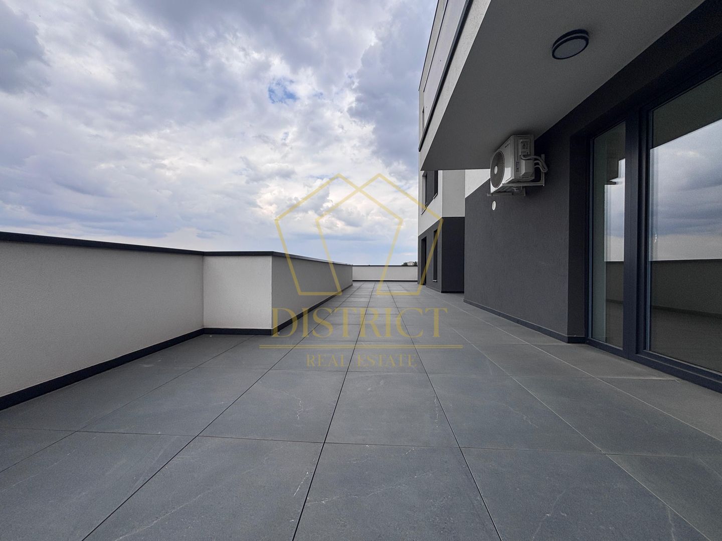 COM 0% Apartament finalizat cu 2 camere, terasa 91 mp | Torontalului - Poză 7