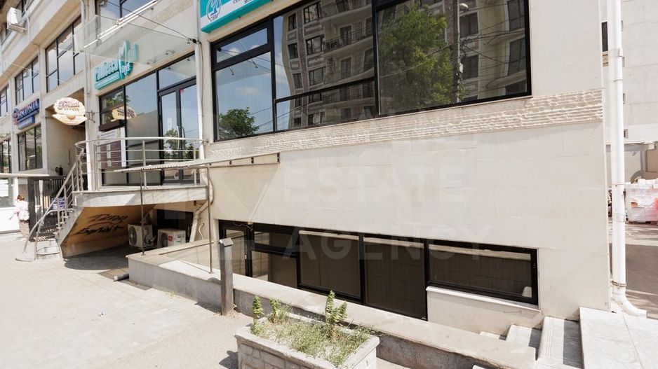 Spațiu comercial, 140 mp, strada Lev Tolstoi, Centru - Poză 3