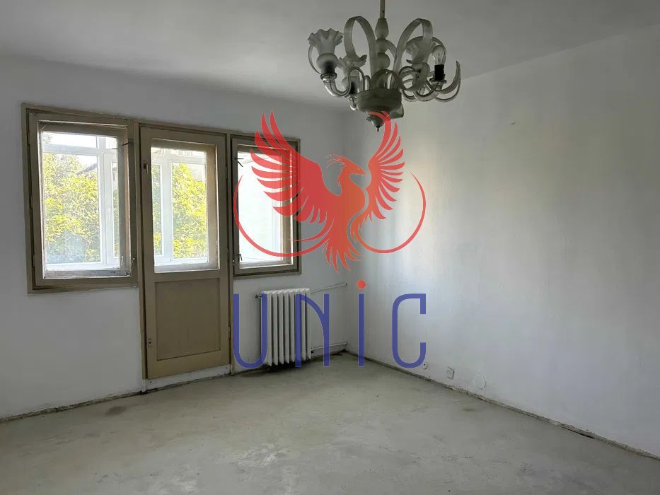 Apartament 2 camere - Rovine, etaj 3/4 - 72 000 euro - Poză 3