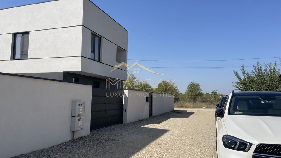 Casa moderna de LUX****Pipera-Tunari - Poză 11