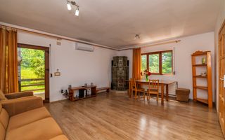  Proprietate de poveste în Corbi, Argeș - Doua case si 6300 mp teren intravilan - Poză 4
