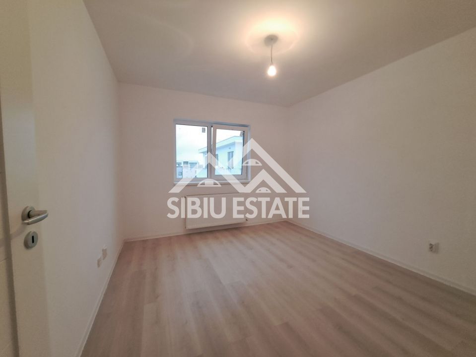 Apartament 3 camere Intabulat, la cheie Doamna Stanca - Poză 4