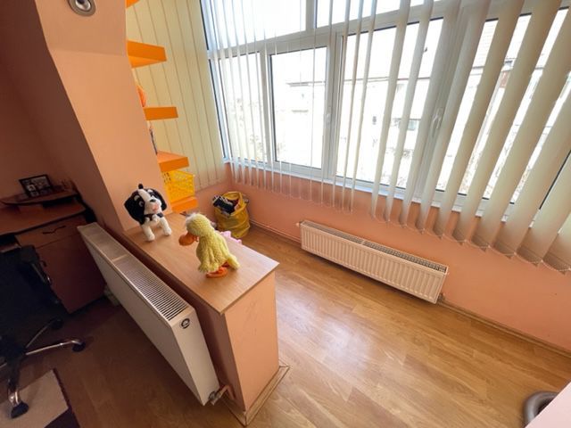 APARTAMENT SPATIOS IN ZONA BUCOVINA - Poză 11