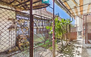 Casă de familie cu grădină și potențial în Giroc - Poză 23